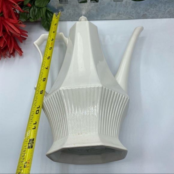 Independence Ironstone Castleton Japan White Tea Set - Picture 8 of 10